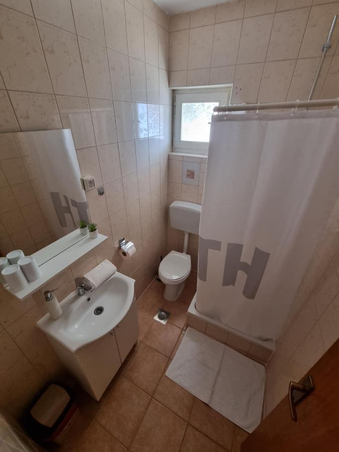 Apartments Lili Biograd Na Moru Ngoại thất bức ảnh