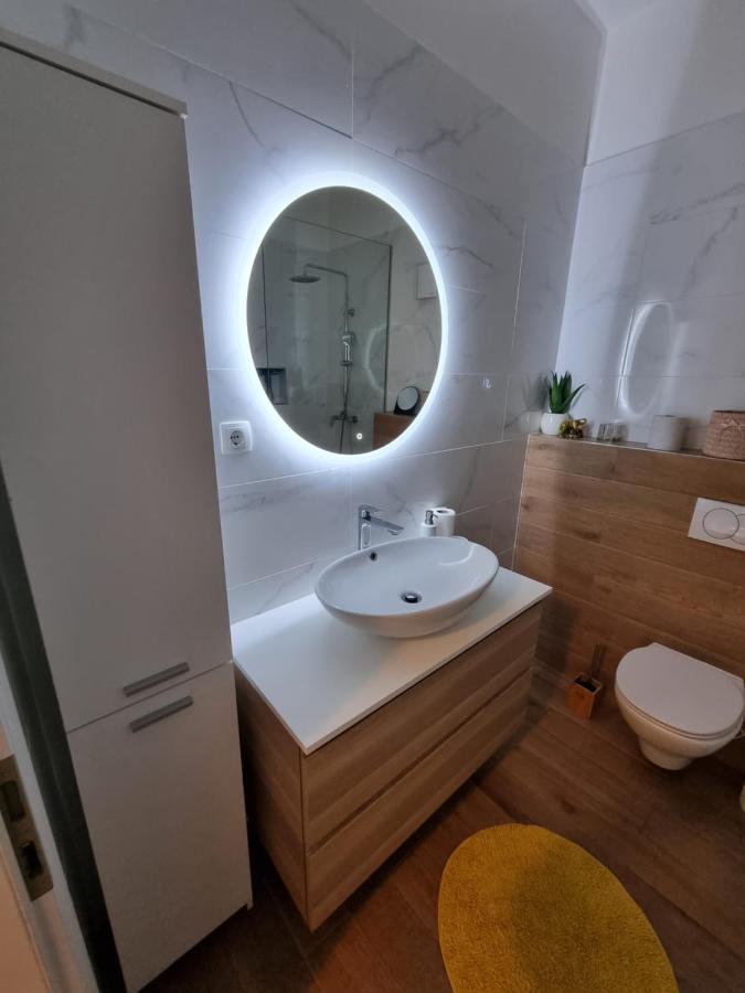 Apartments Lili Biograd Na Moru Ngoại thất bức ảnh
